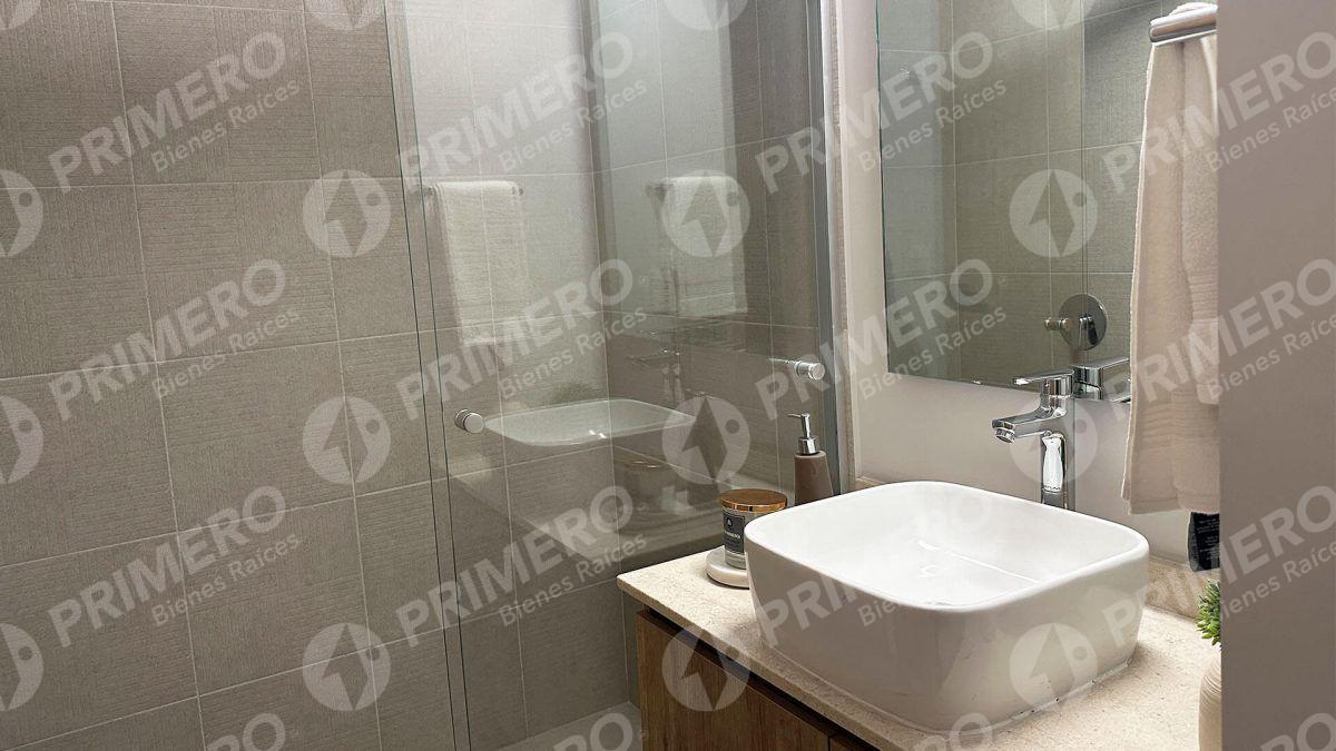 Departamentos en Venta en Central Garden PMR-875