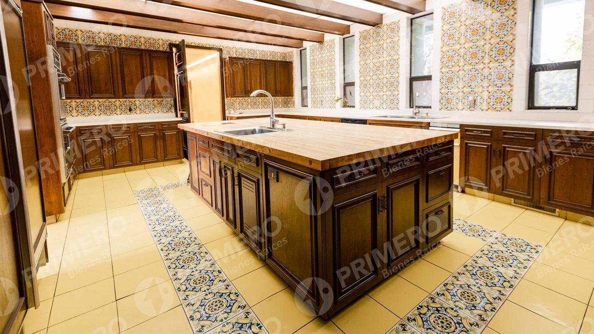 Casas en Venta en Fraccionamiento Chapultepec PMR-1566