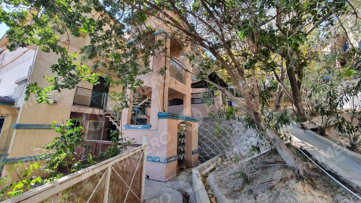 Departamentos en Renta en Residencial Agua Caliente PMR-1961
