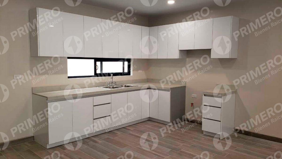 Casas en Renta en Cubillas Sur PMR-1243