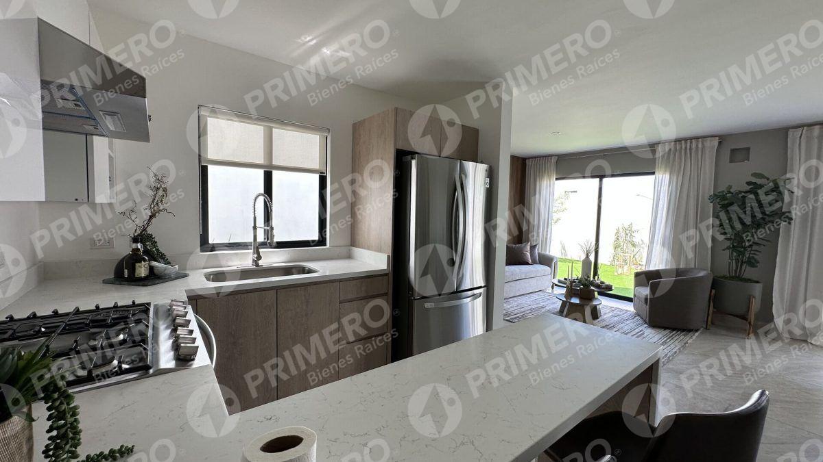 Casas en Venta en Residencial Sorrento PMR-2277