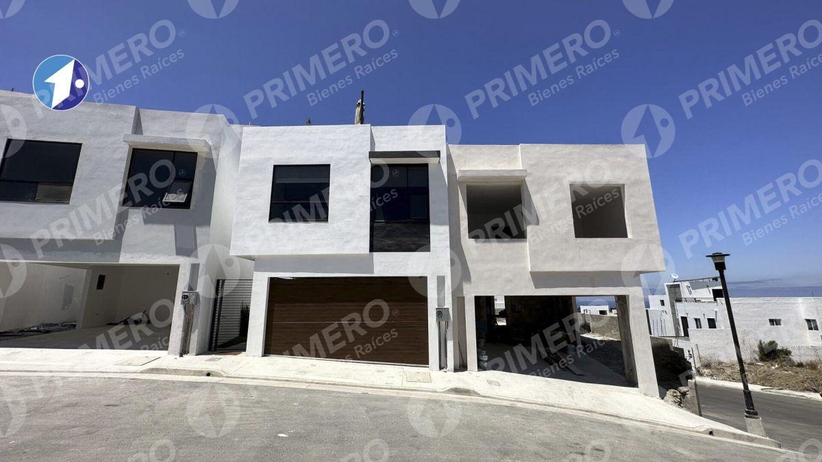 Casas en Venta en Residencial Sorrento PMR-2277