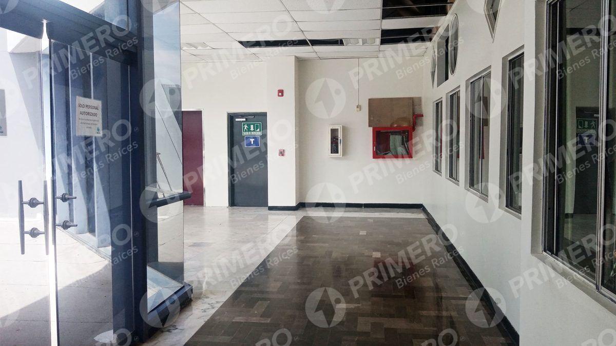 Locales en Renta en Plaza Aguacaliente PMR-2439