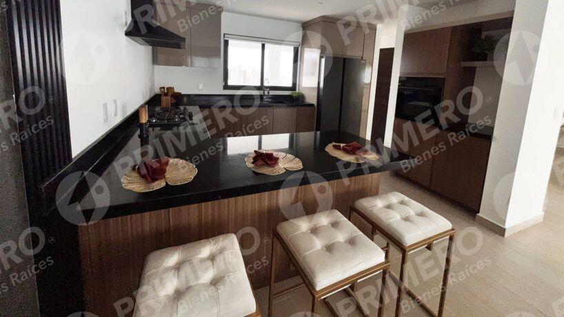Casas en Venta en Riviera II PMR-2469