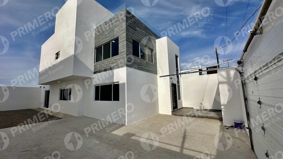 Casas en Venta en Rosamar Rosarito PMR-2480