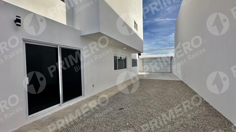 Casas en Venta en Rosamar Rosarito PMR-2480