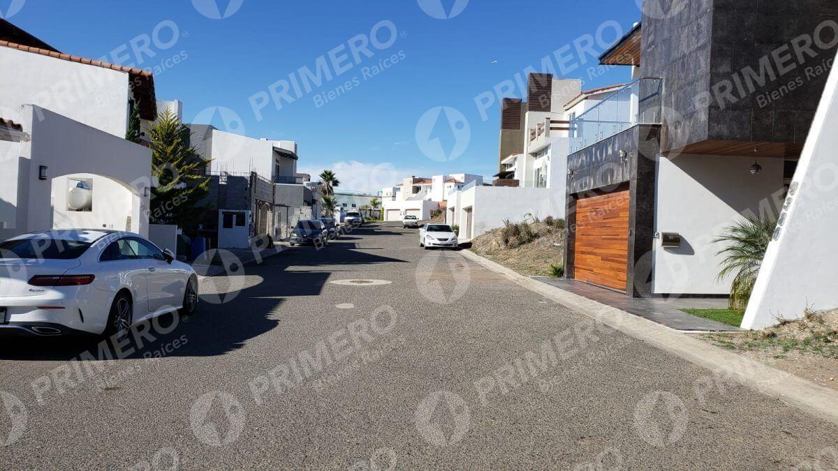 Terreno en Venta en Real del Mar PMR-2554