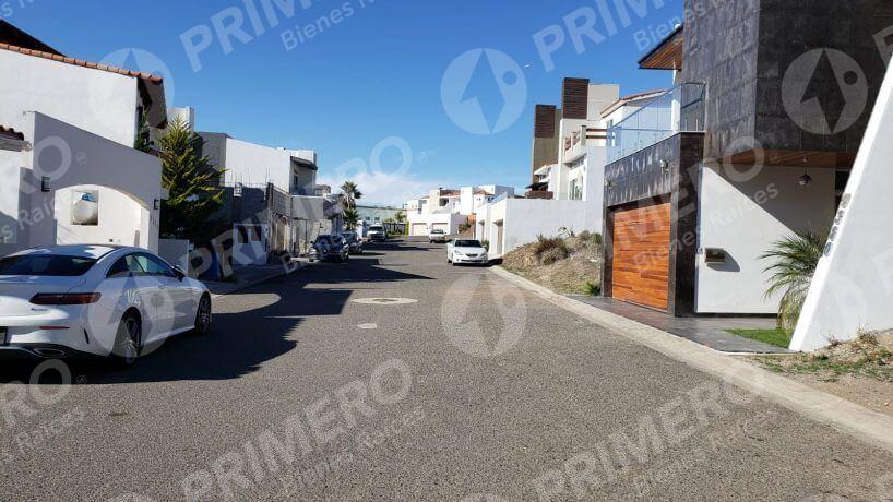 Terreno en Venta en Real del Mar PMR-2554