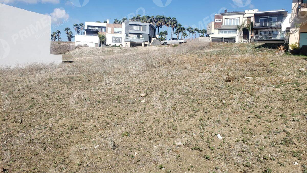 Terreno en Venta en Real del Mar PMR-2554