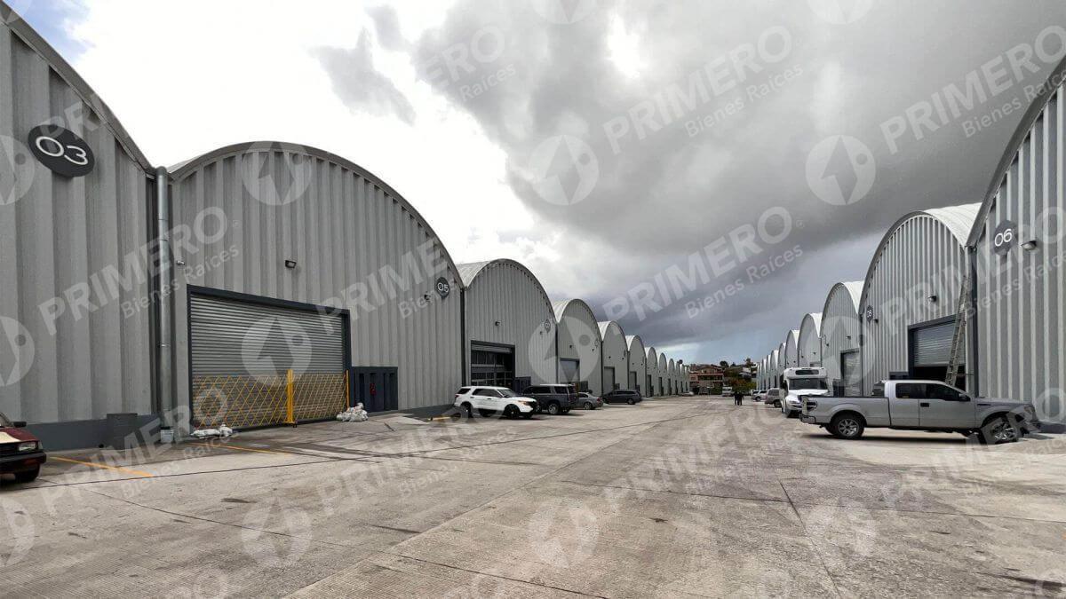 Bodegas en Renta en Playas de Rosarito PMR-2662