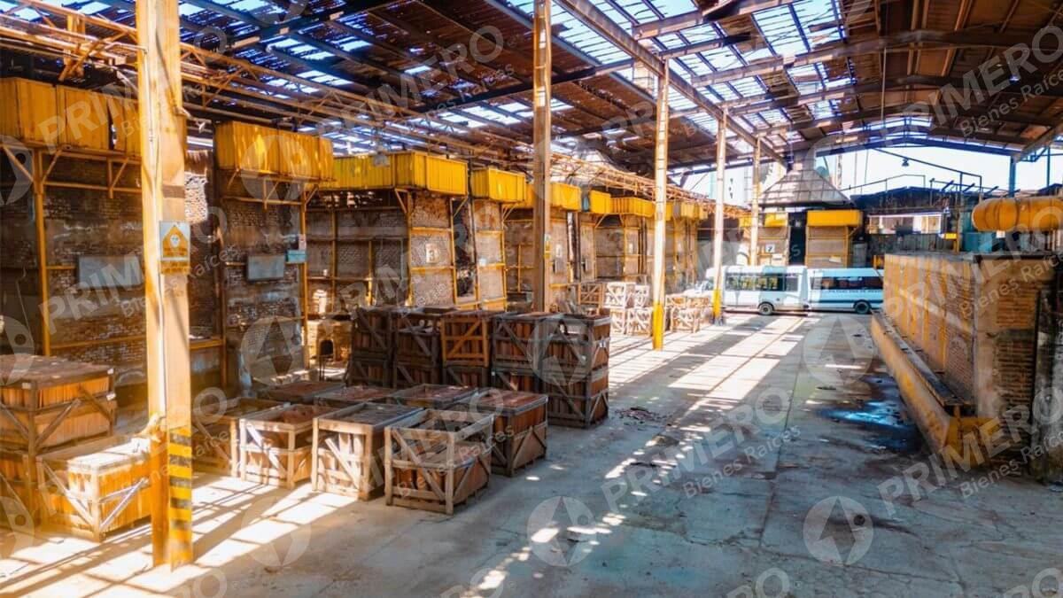 Propiedad Industrial en Tecate PMR-2744
