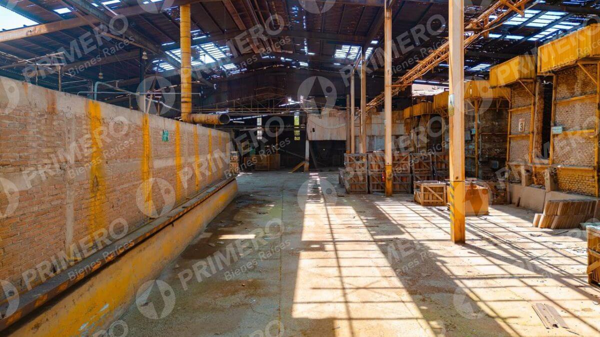 Propiedad Industrial en Tecate PMR-2744