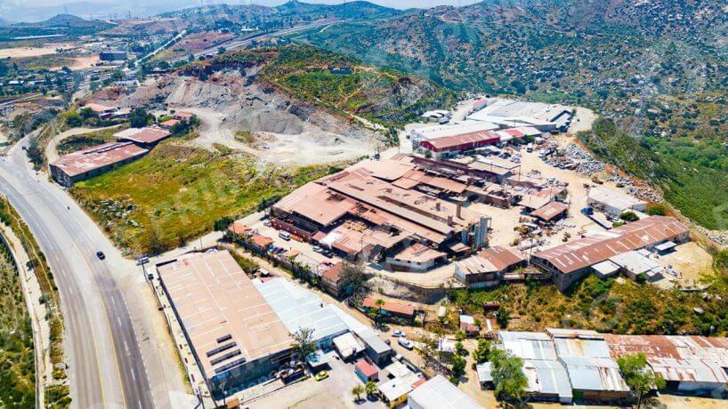 Propiedad Industrial en Tecate PMR-2744