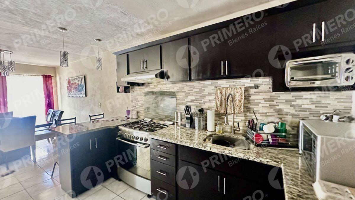 Casa en Venta en Residencial Agua Caliente PMR-2847