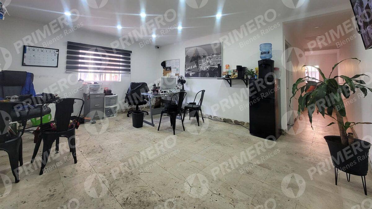 Local en Renta en Fundadores PMR-2915