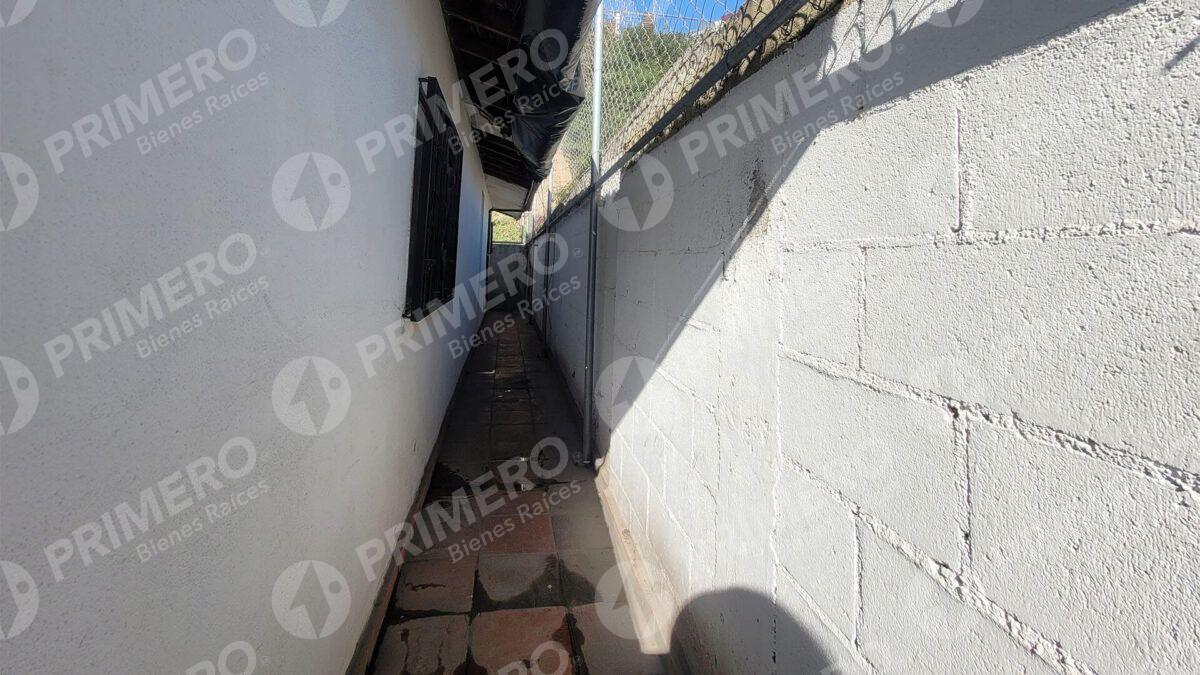 Local en Renta en Fundadores PMR-2915