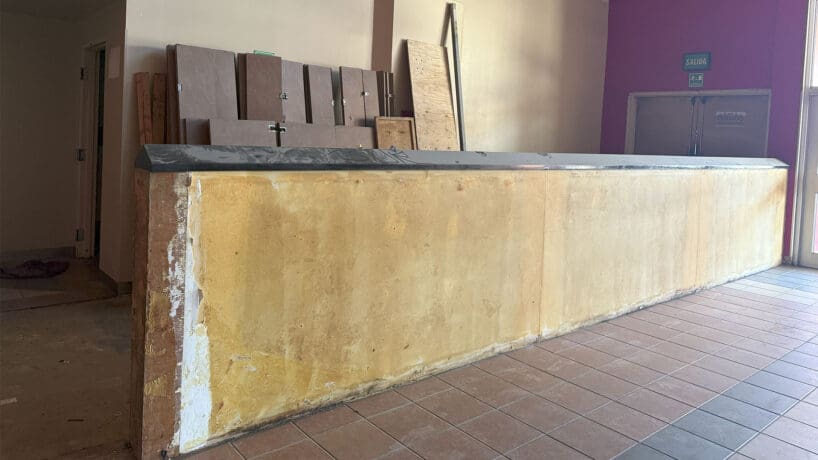 Local en Renta en Plaza Minarete PMR-3074